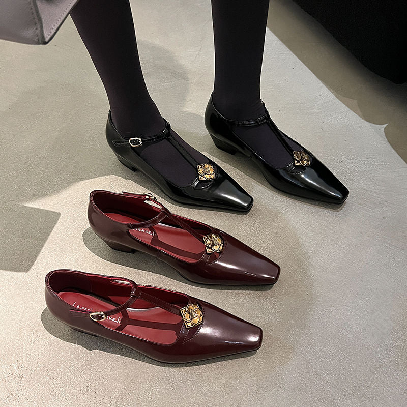 Karin Luna In Stock Spot Goods    Retro Classic Metal Camellia Irregular Heel Single Shoes