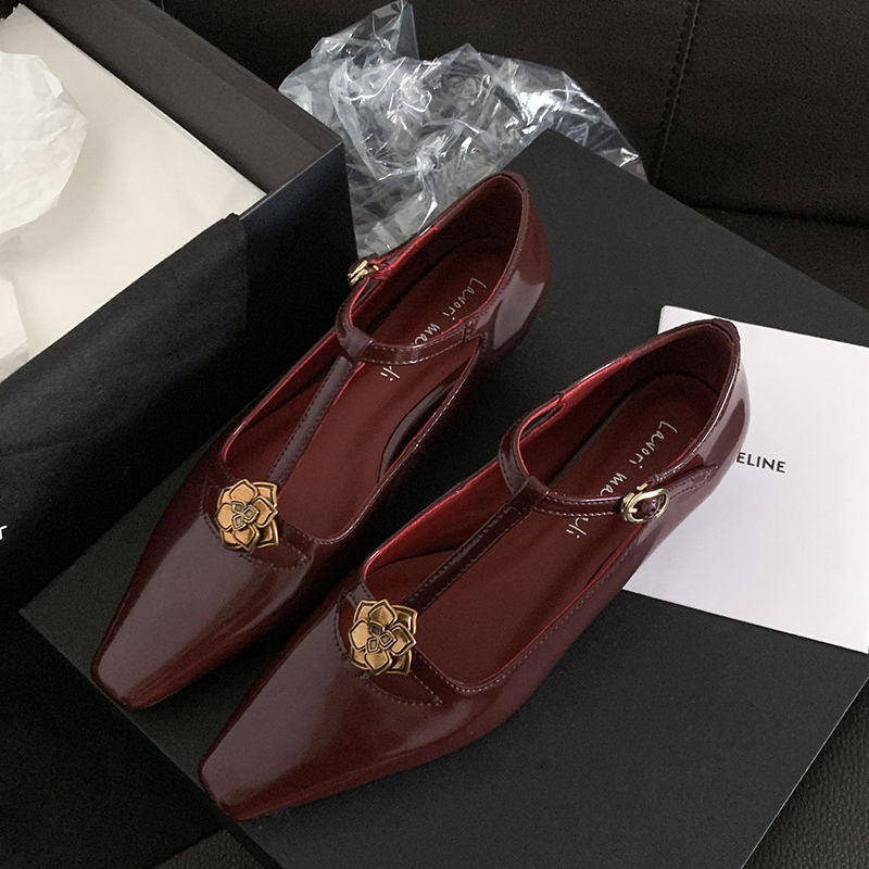 Karin Luna In Stock Spot Goods    Retro Classic Metal Camellia Irregular Heel Single Shoes