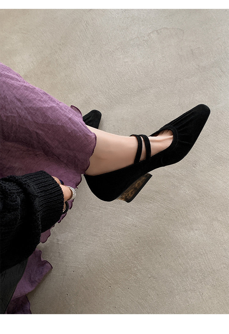 Karin Luna Full Leather Inside and Out Popular Element Amber Heel Elegant French Style Single Shoes