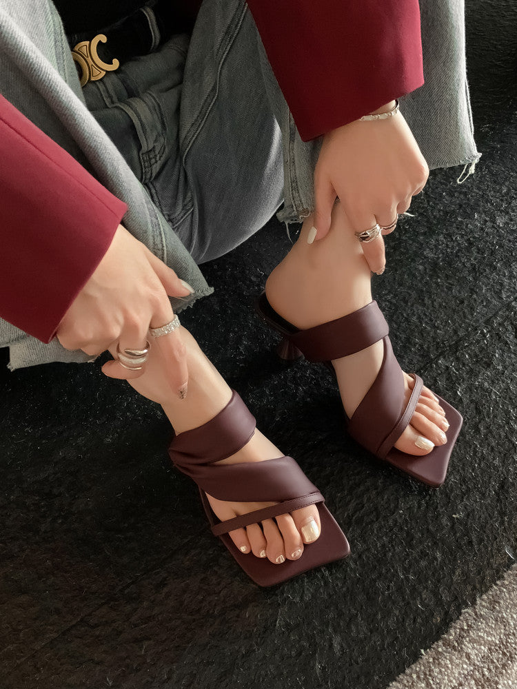 Karin Luna Best-selling in stock Minimalist Style  All-Matching Irregular Ultra-Soft Strap Square Toe High Heels