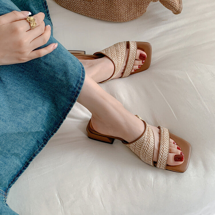 Karin Luna Full of casual charm~ Irregular Weaving Design Flat Slippers