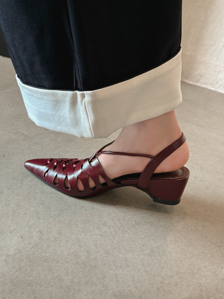 Karin Luna Braided Style ~Cross-woven Pointed Toe Closed-toe Sandals