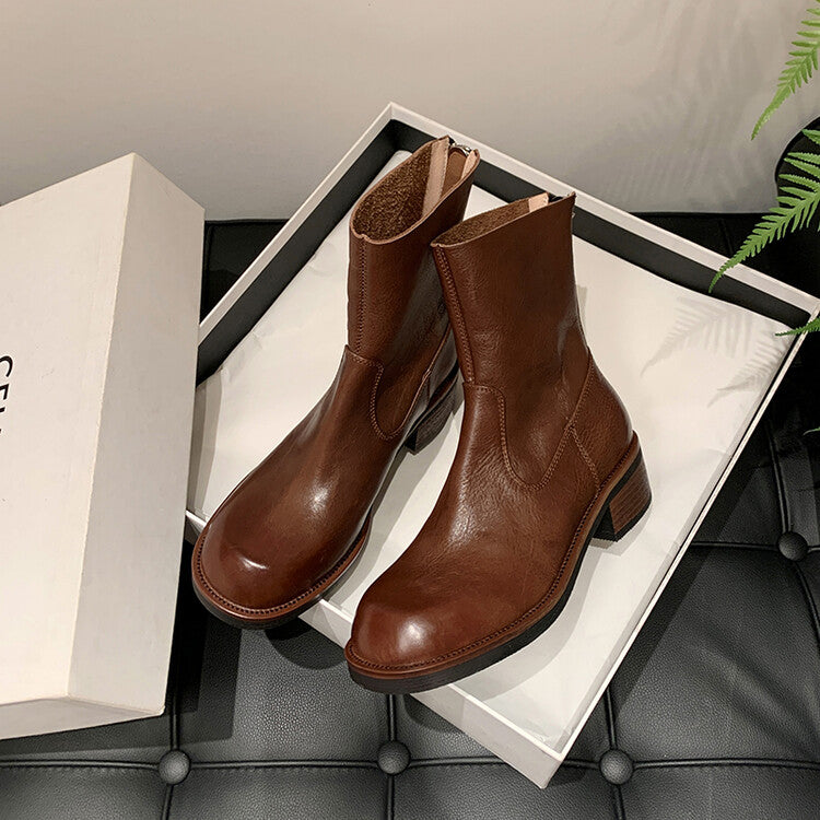 Karin Luna In Stock Spot Goods  Full-grain leather inside and out   Minimalist Texture  Round Toe Flat Bottom Basic Short Boots