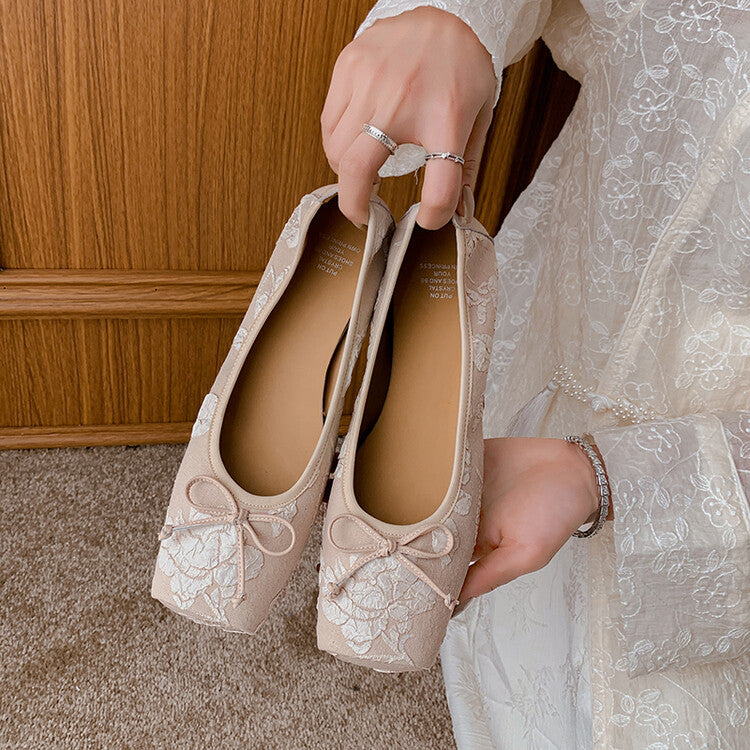 Karin Luna In Stock  In stock  Vintage Chinese Style Embroidered Rose~ Butterfly Knot Granny Shoes