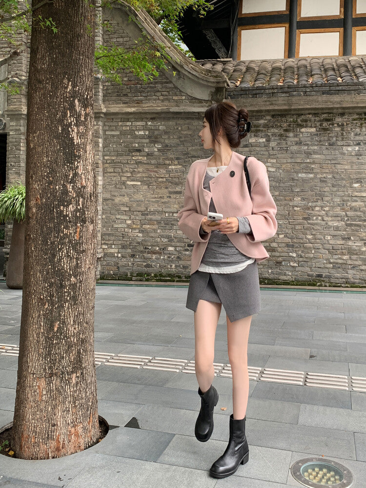 Karin Luna In Stock Spot Goods  Full-grain leather inside and out   Minimalist Texture  Round Toe Flat Bottom Basic Short Boots
