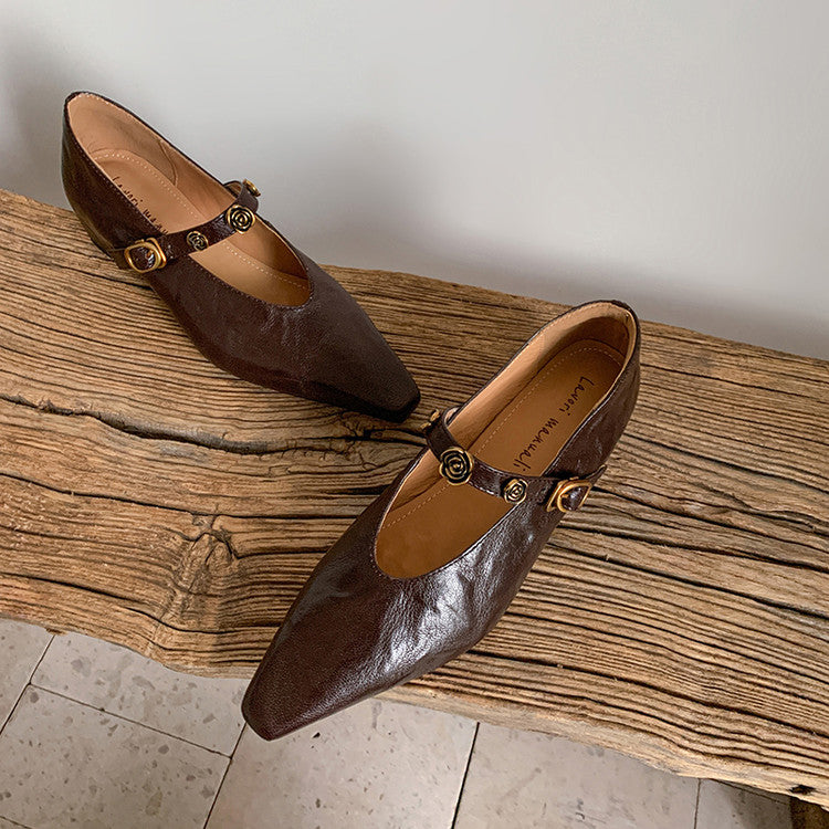 Karin Luna In Stock Spot Goods    Retro Classic Metal Camellia Irregular Heel Single Shoes