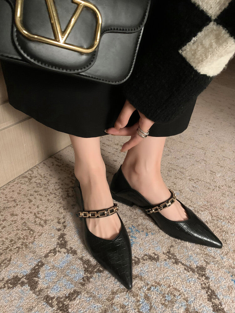 Karin Luna has prepared stock  Metal Fasteners Commuting Style Pointed Toe Chunky Heel Stone Pattern Large Single Shoes
