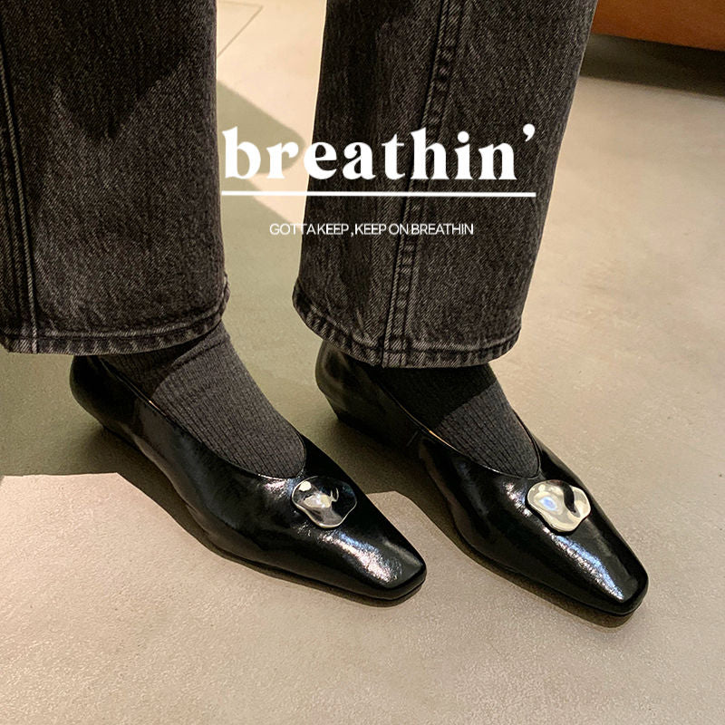 Karin Luna In Stock Spot Goods  Small Metal Decoration Thick Heel Single Shoes