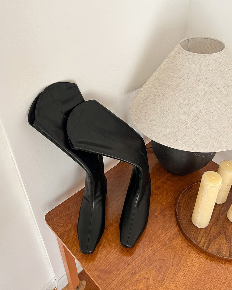 Karin Luna In Stock Spot Goods  Pointed Toe v Slimming Western Boots