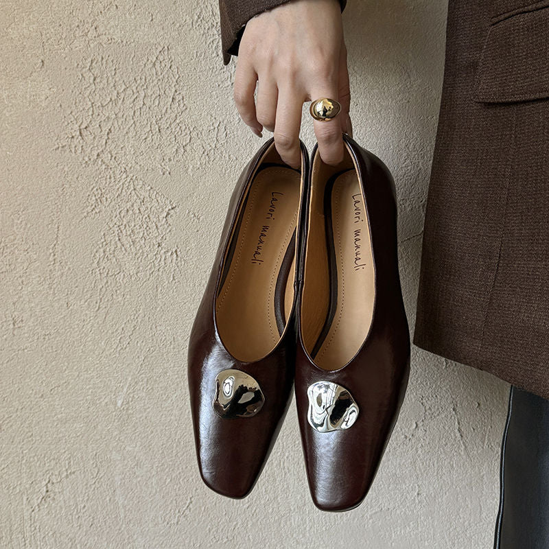Karin Luna In Stock Spot Goods  Small Metal Decoration Thick Heel Single Shoes