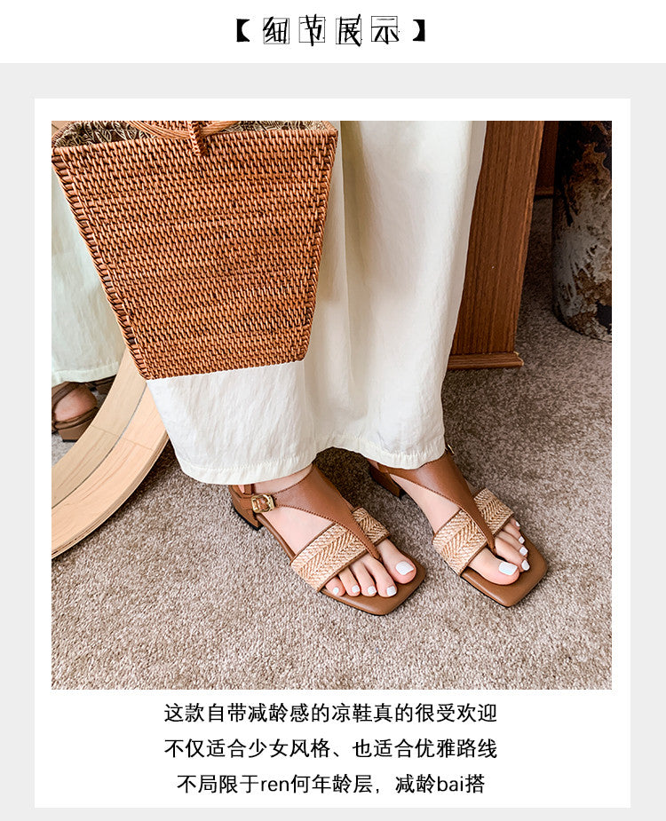 Karin Luna Classic Style  In stock  Basic versatile vacation style thong sandals