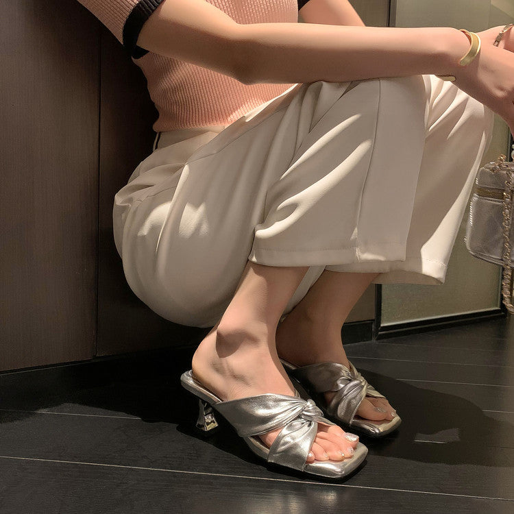 Karin Luna In Stock Spot Goods   Absolutely amazing4Color Cross Strap Thick Heel Square Toe Soft Slippers