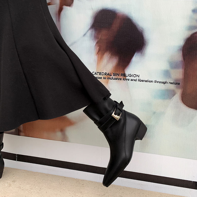 Karin Luna In Stock In Stock Hot-Selling Basic Old Money Style Retro Belt Buckle Short Boots