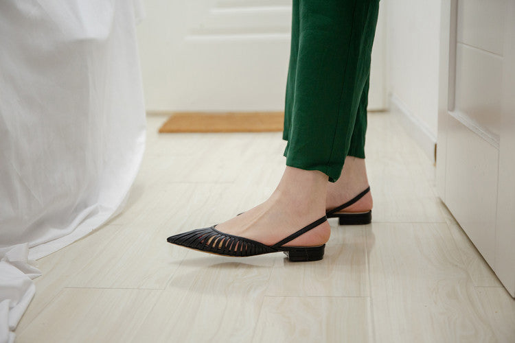 Karin Luna Bestseller Spot Goods French Retro Style Thin Strap Flat Heel Closed Toe Slippers