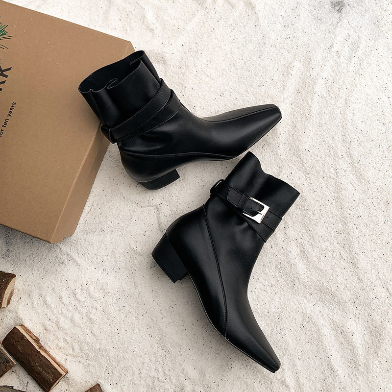 Karin Luna In Stock In Stock Hot-Selling Basic Old Money Style Retro Belt Buckle Short Boots