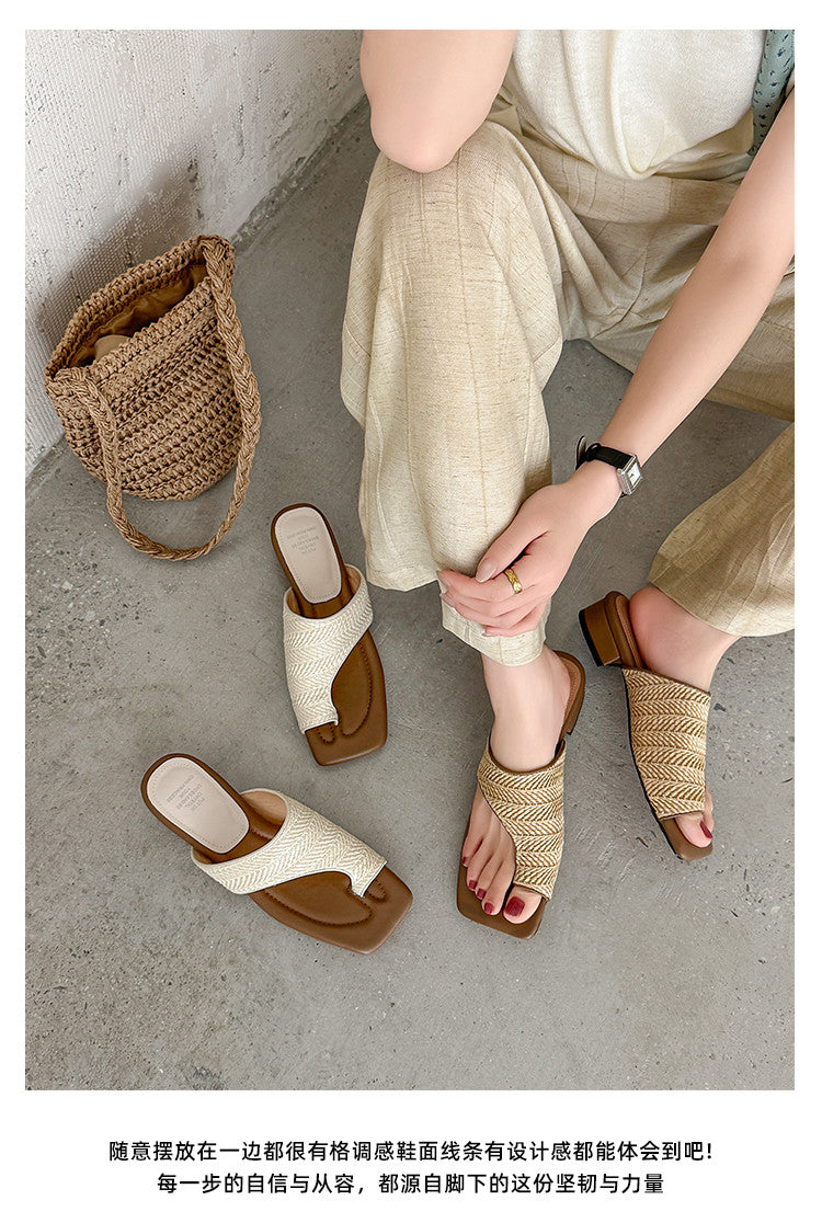 Karin Luna Bestseller Popular New Image  Comes with data plan included Resort Style Toe Clip Sandals