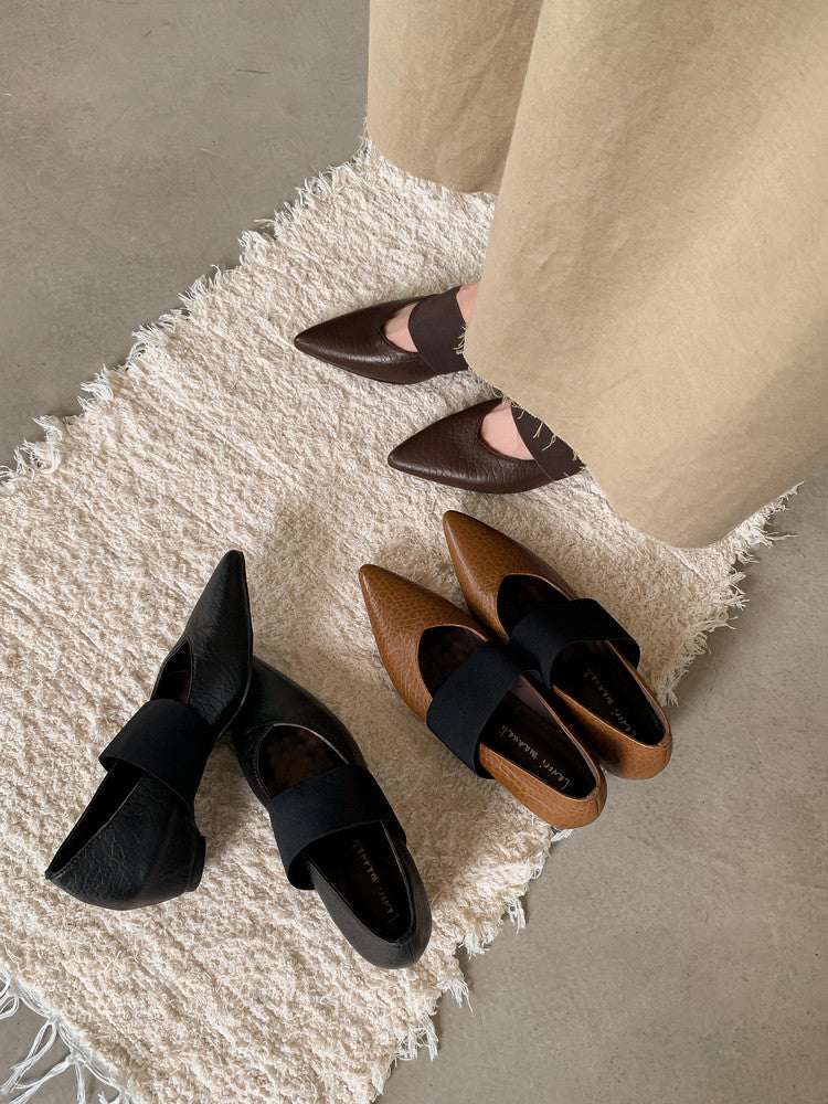 Karin Luna  Popular Pointed Toe Hidden Heel Strap Single Shoes