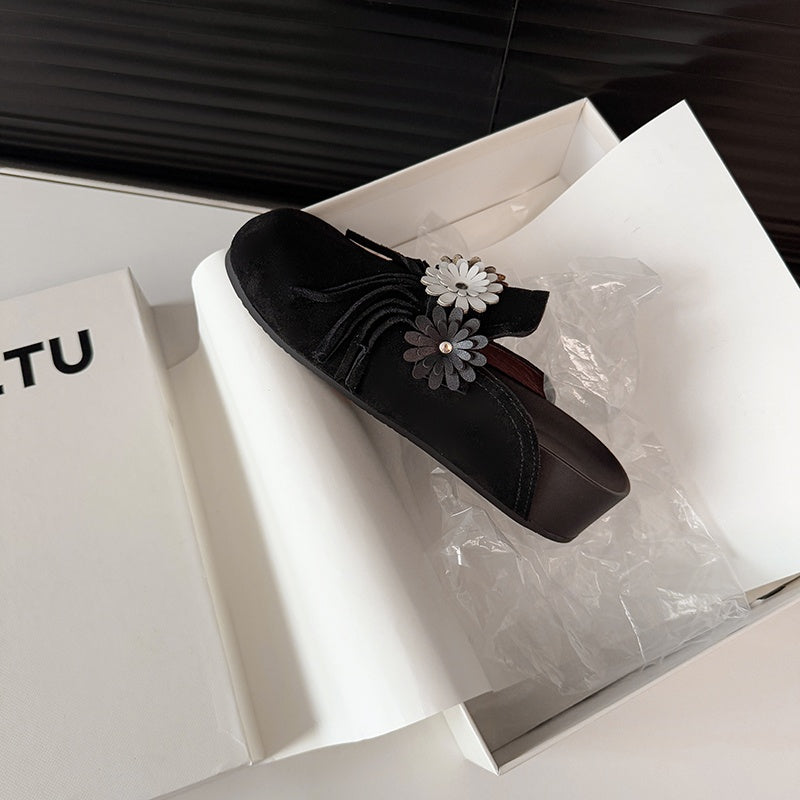 Karin Luna   Tassel Three-Dimensional Flower Thick-Soled Closed-Toe Slippers