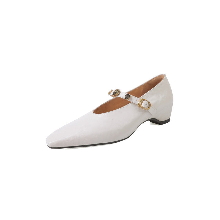 Karin Luna In Stock Spot Goods    Retro Classic Metal Camellia Irregular Heel Single Shoes