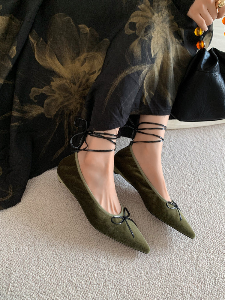 Karin Luna In Stock In Stock Retro Velvet Pointed Toe Bowknot Single Shoes