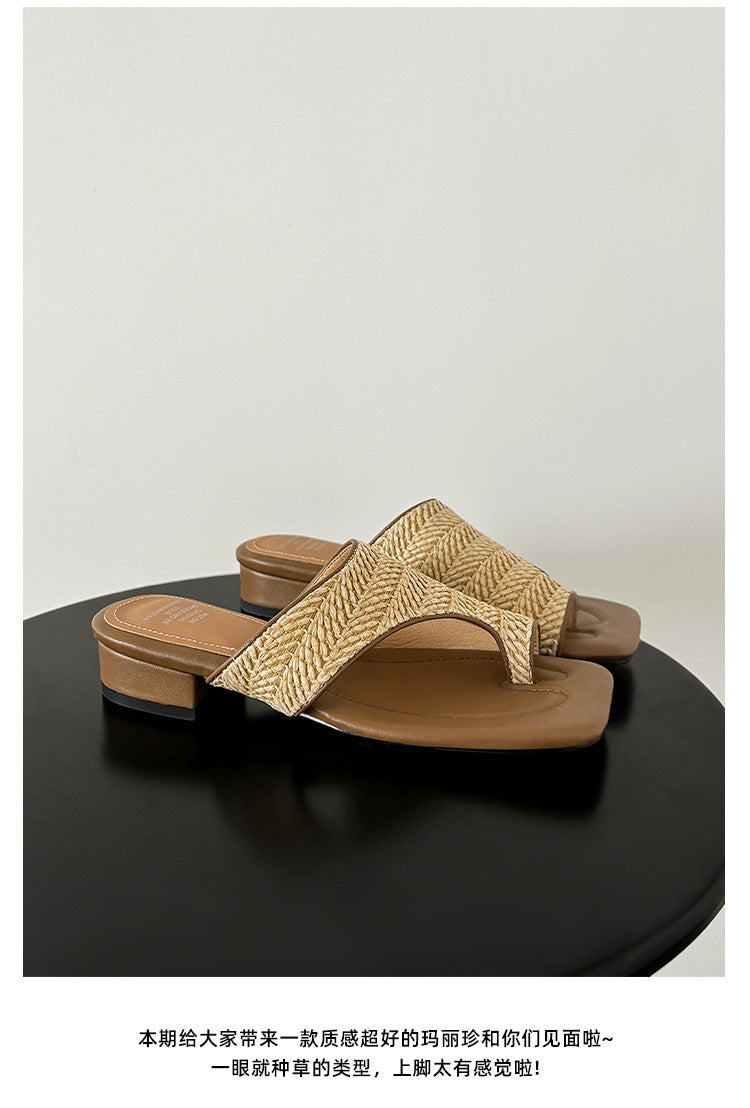 Karin Luna Bestseller Popular New Image  Comes with data plan included Resort Style Toe Clip Sandals