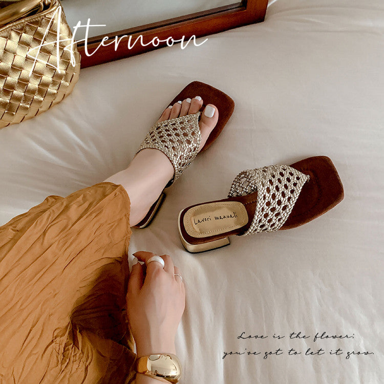 Karin Luna Hot-Selling Braided Style  In stock Toe-strap Woven Sofa Insole Slippers