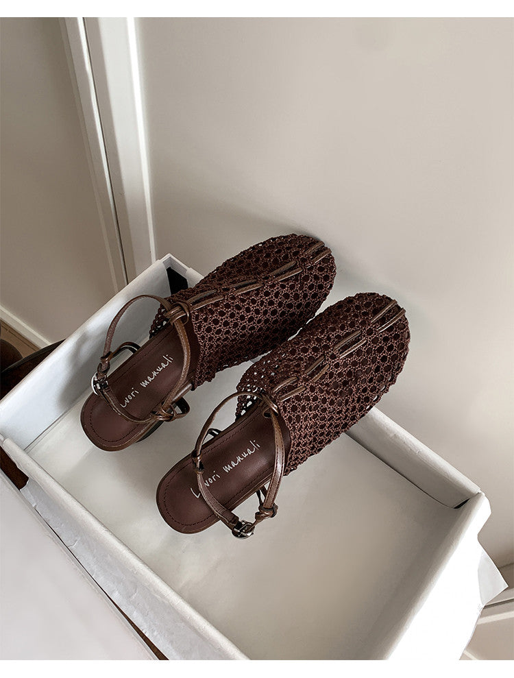 Karin Luna In Stock Spot Goods  Resort Style Series~Casual woven closed-toe flat sandals