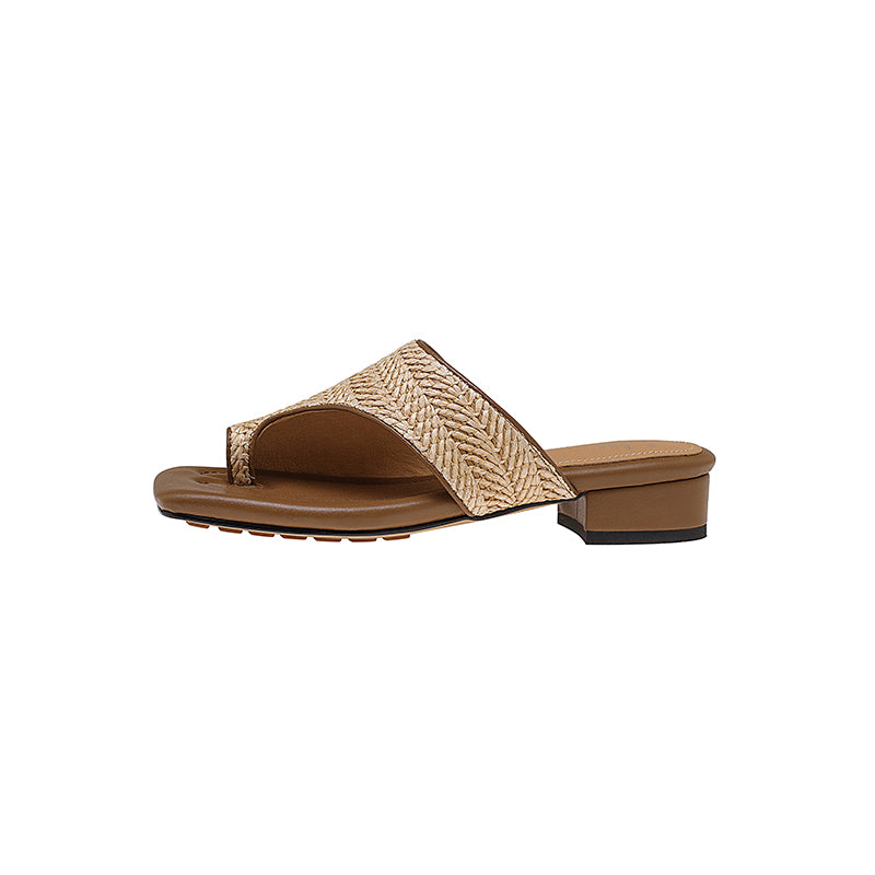 Karin Luna Bestseller Popular New Image  Comes with data plan included Resort Style Toe Clip Sandals