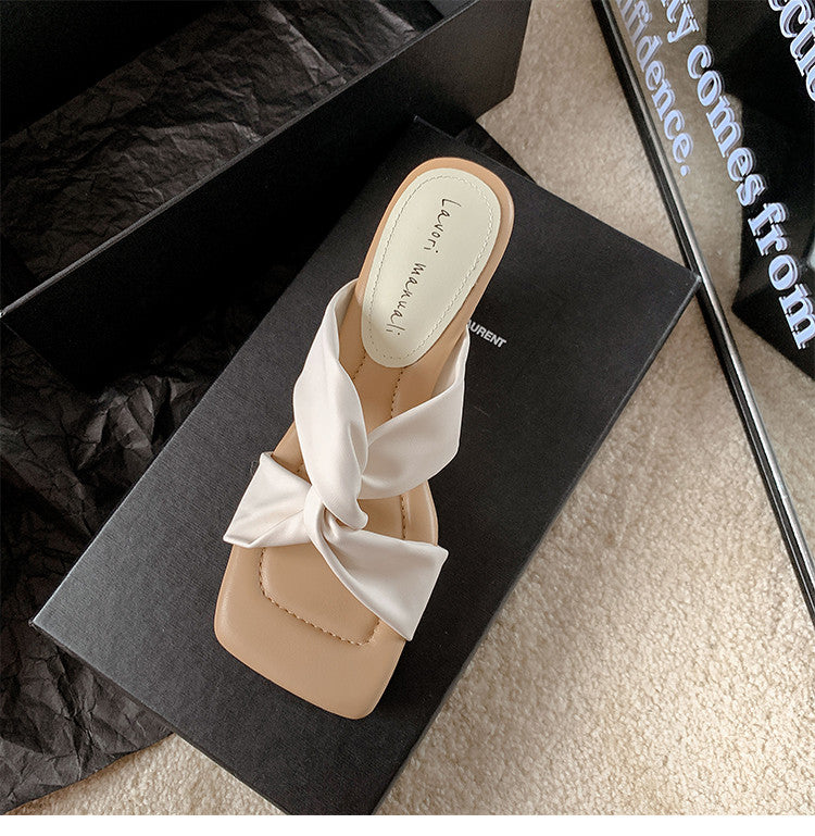 Karin Luna In Stock In Stock Basic Versatile Cross Strap Sofa Insoles Slippers
