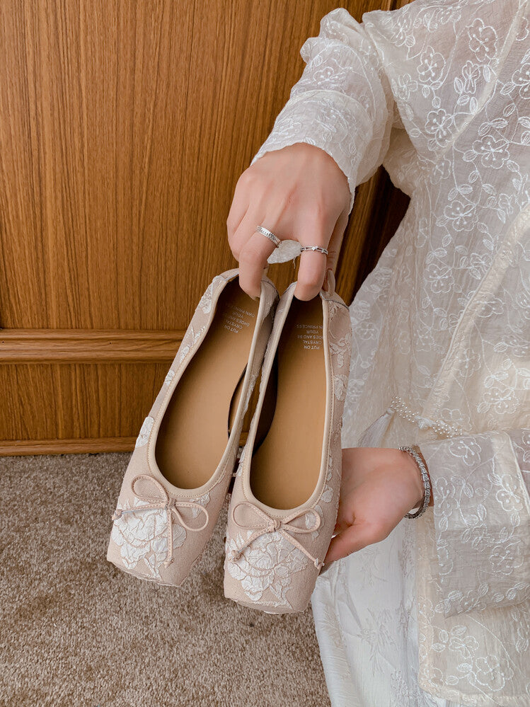 Karin Luna In Stock  In stock  Vintage Chinese Style Embroidered Rose~ Butterfly Knot Granny Shoes
