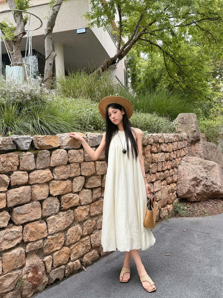 Karin Luna Bestseller Popular New Image  Comes with data plan included Resort Style Toe Clip Sandals