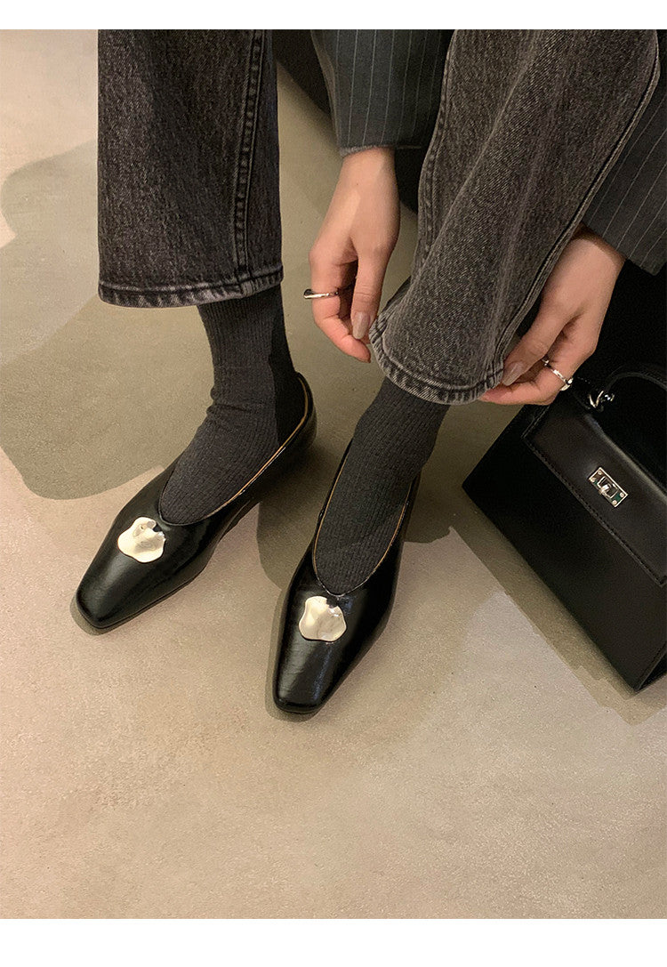 Karin Luna In Stock Spot Goods  Small Metal Decoration Thick Heel Single Shoes