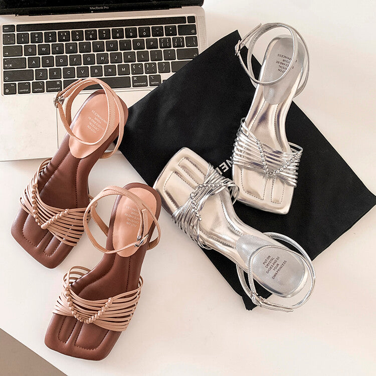 Karin Luna Hot-Selling Item Across the Internet The full image has been released  Main Push Main Push  Hand-woven Vacation Style Sandals with Built-in Flow