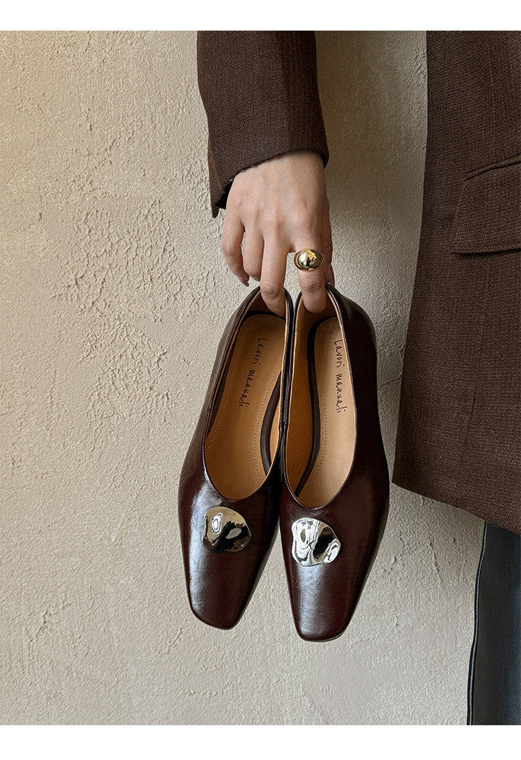 Karin Luna In Stock Spot Goods  Small Metal Decoration Thick Heel Single Shoes