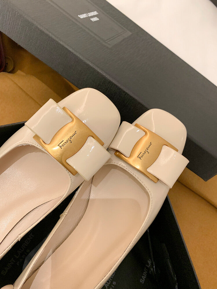 Karin Luna In Stock Spot Goods Classic Bestseller Ferragamo Full Leather Inside and Out Commuting Four Seasons Can Be Worn！