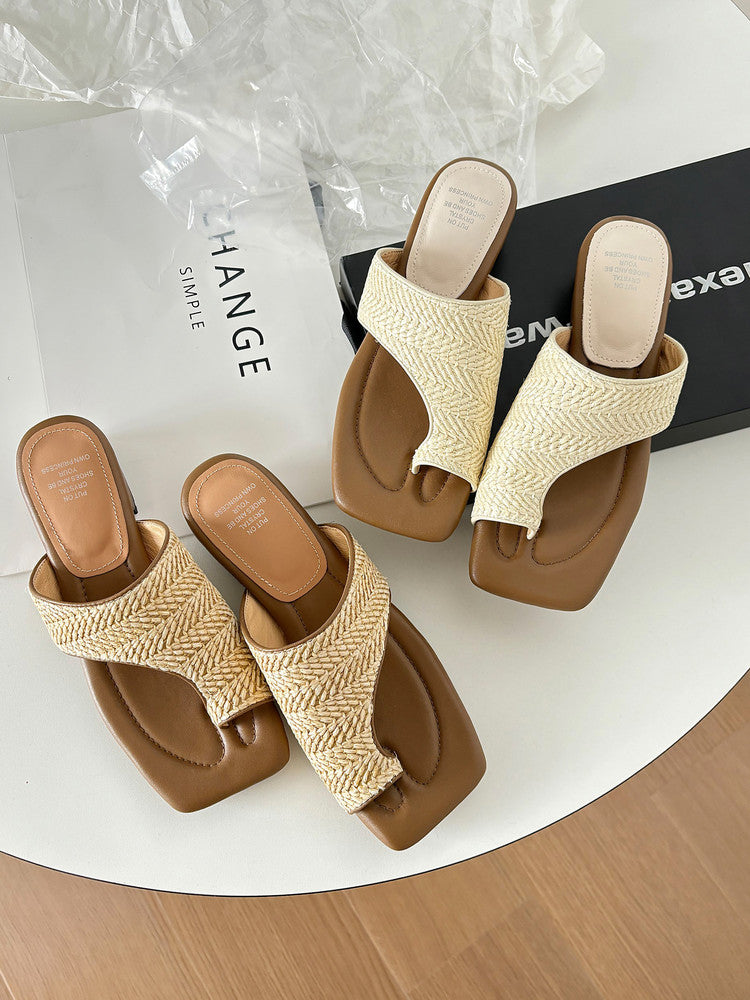 Karin Luna Bestseller Popular New Image  Comes with data plan included Resort Style Toe Clip Sandals