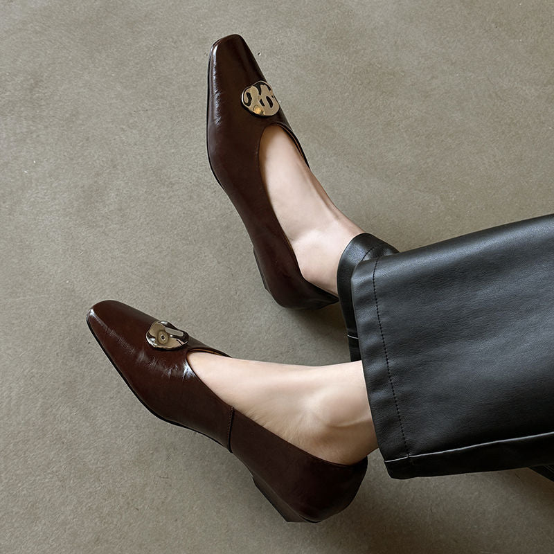 Karin Luna In Stock Spot Goods  Small Metal Decoration Thick Heel Single Shoes