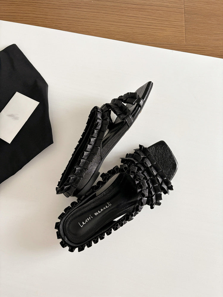 Karin Luna In Stock   Spot Goods  Niche Design Square-Toed Pleated Flat Slippers
