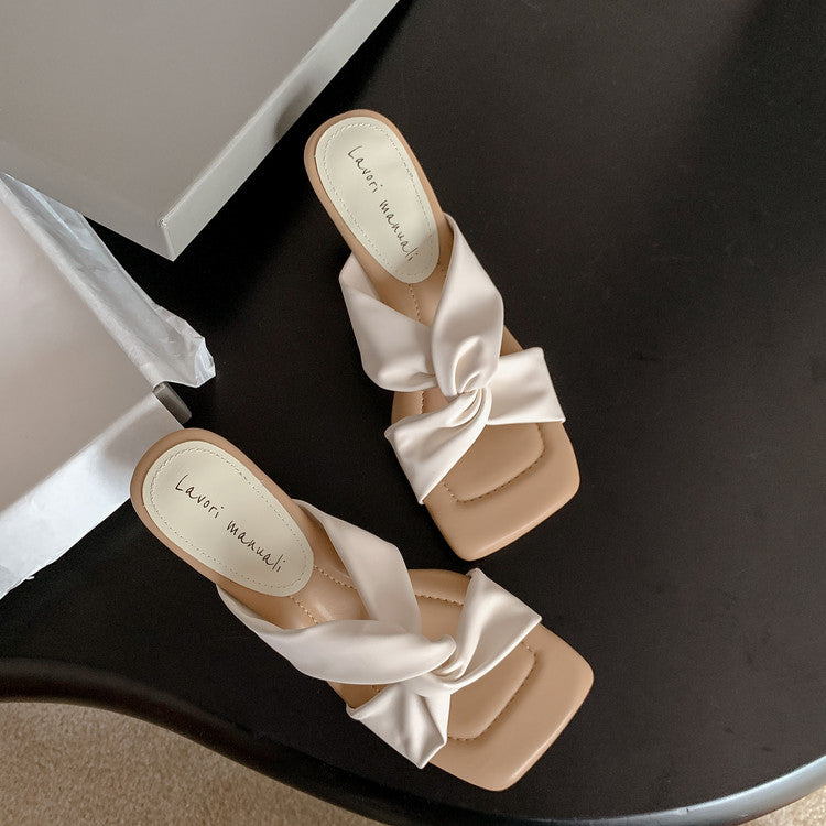 Karin Luna In Stock In Stock Basic Versatile Cross Strap Sofa Insoles Slippers