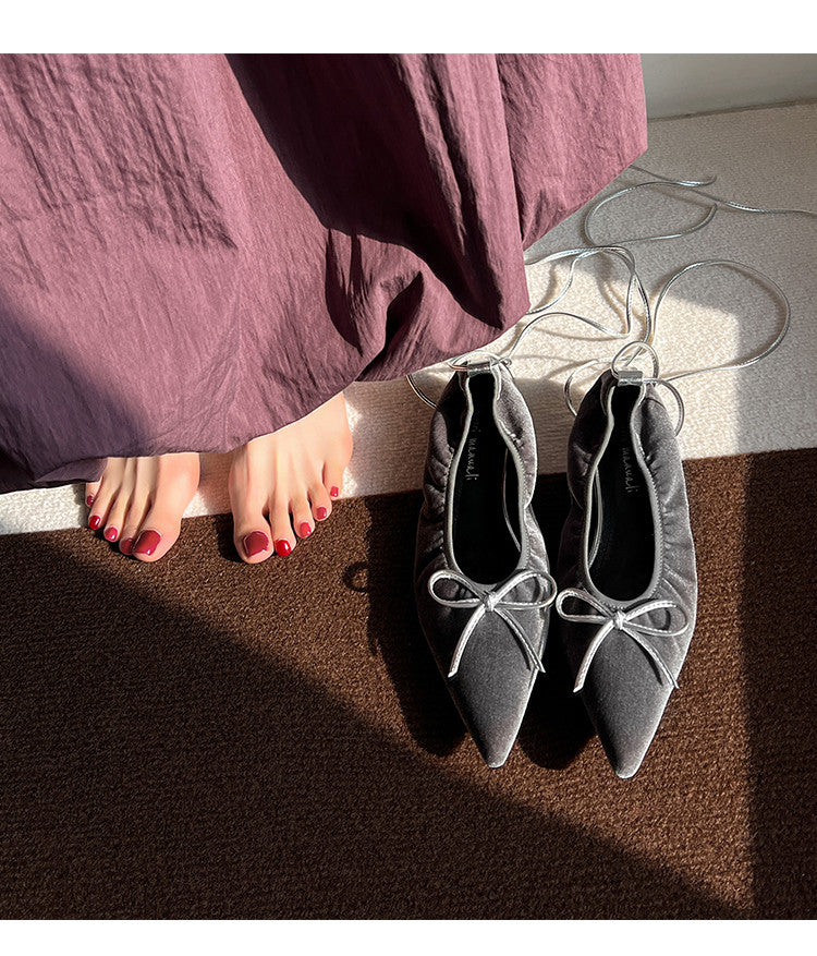 Karin Luna In Stock In Stock Retro Velvet Pointed Toe Bowknot Single Shoes