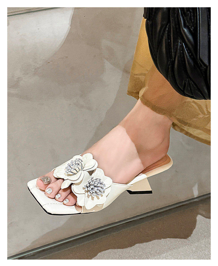Karin Luna In Stock Spot Goods Camellia Classic style retro square toe shaped heel slippers