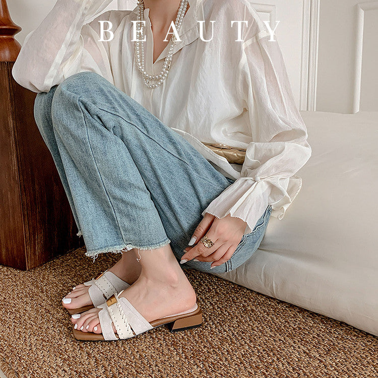 Karin Luna Hot Item Hot Item Comes with data plan included Flat woven style slippers