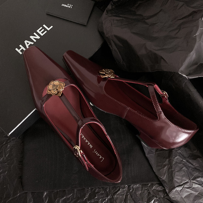 Karin Luna In Stock Spot Goods    Retro Classic Metal Camellia Irregular Heel Single Shoes