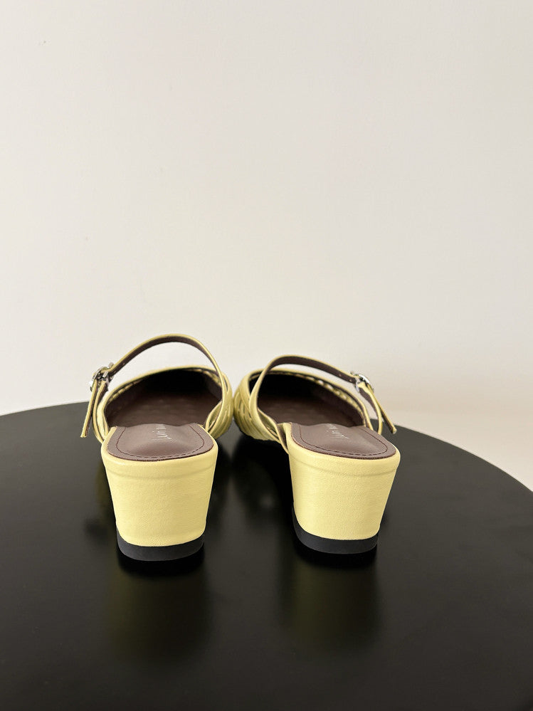 Karin Luna Casual Feel~In stock Pointed Toe Hollow Design Note Pointed Toe Slippers