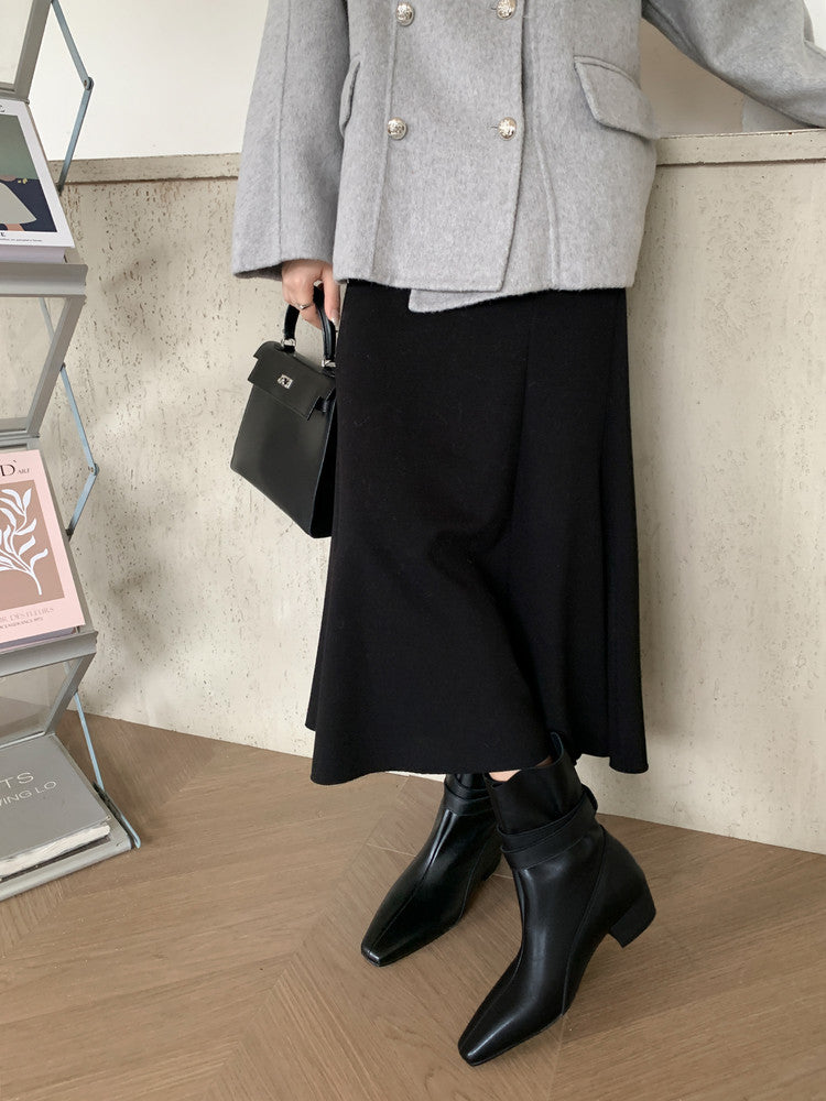 Karin Luna In Stock In Stock Hot-Selling Basic Old Money Style Retro Belt Buckle Short Boots