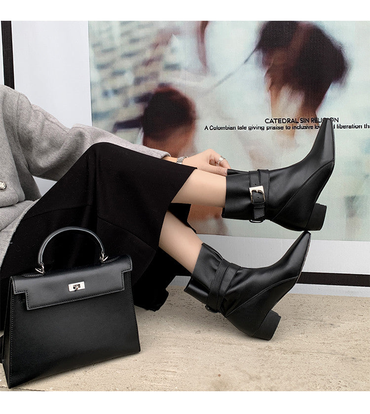 Karin Luna In Stock In Stock Hot-Selling Basic Old Money Style Retro Belt Buckle Short Boots