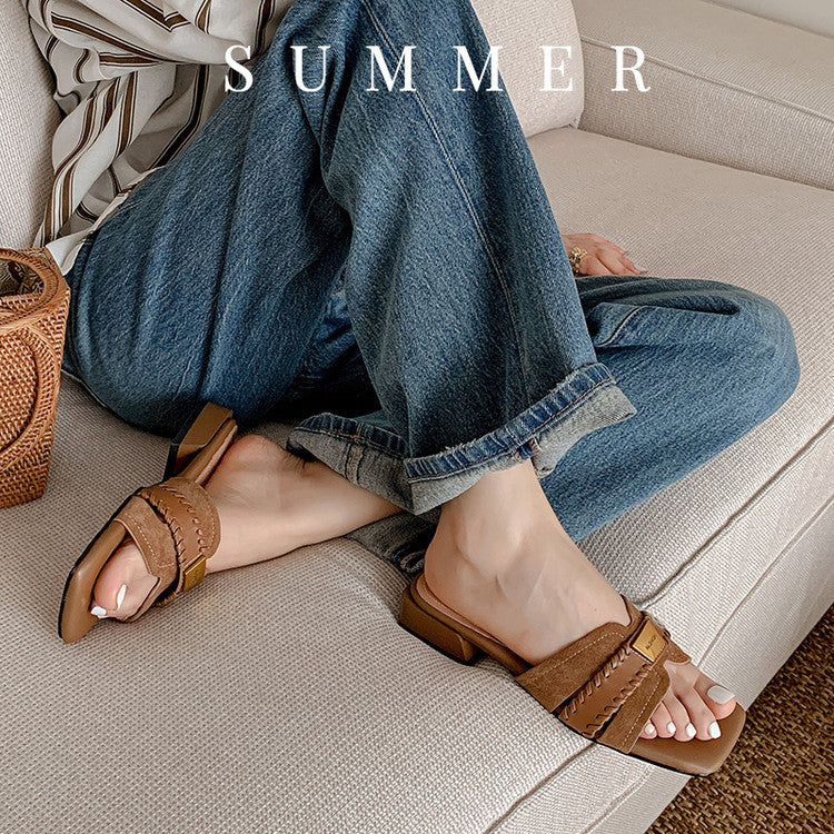 Karin Luna Hot Item Hot Item Comes with data plan included Flat woven style slippers