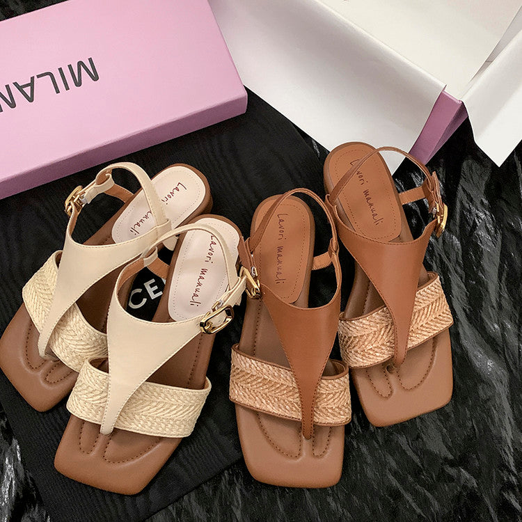 Karin Luna Classic Style  In stock  Basic versatile vacation style thong sandals