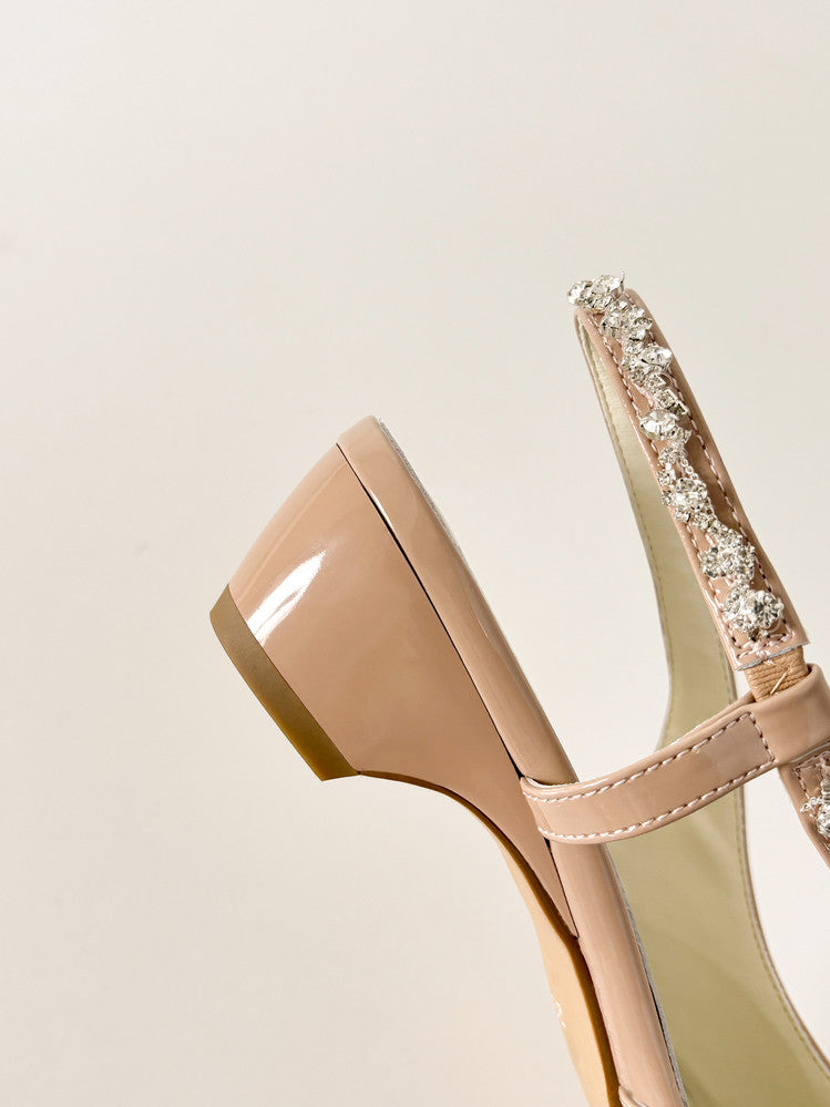Karin Luna In Stock In Stock  Fresh Summer Vibes  Rhinestone Small Square Toe Elegant Closed-Toe Sandals