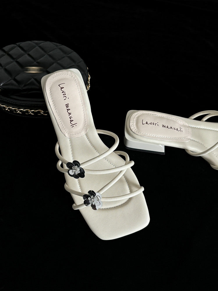 Karin Luna In Stock    Spot Goods    Square Toe One-Strap Sequin Flower Flat Slippers